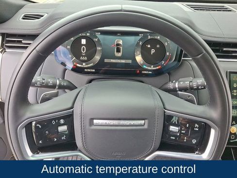 Used 2024 Land Rover Range Rover Sport SE AWD/4WD image 4