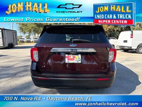 Used 2022 Ford Explorer XLT image 9