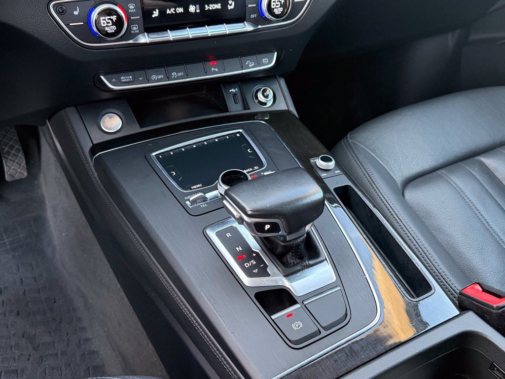 Used 2019 Audi Q5 2.0T Premium Plus w/ Premium Plus Package AWD/4WD image 15