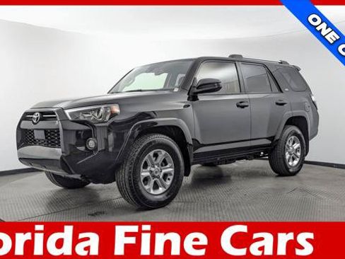 Used 2024 Toyota 4Runner SR5 RWD image 1