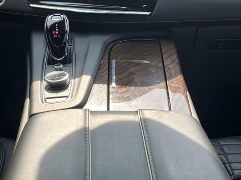 Certified 2023 Cadillac Escalade Sport Platinum w/ Heavy-Duty Trailer Package AWD/4WD image 17