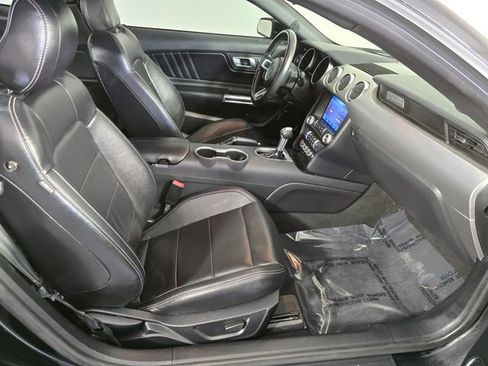 Certified 2022 Ford Mustang Premium RWD image 11