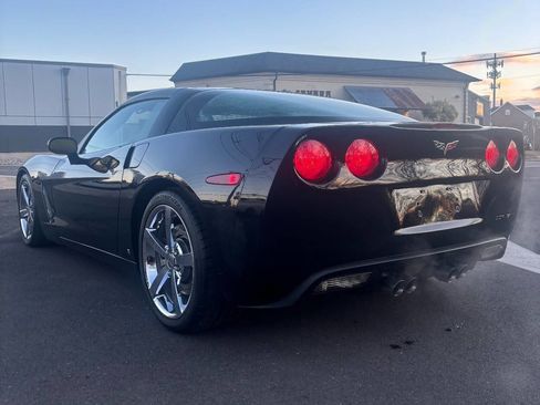 Used 2009 Chevrolet Corvette Coupe w/ Preferred Equipment Group image 3