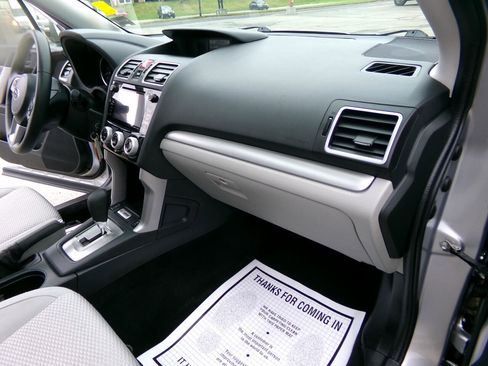 Used 2018 Subaru Forester 2.5i Premium w/ All-Weather Package image 25