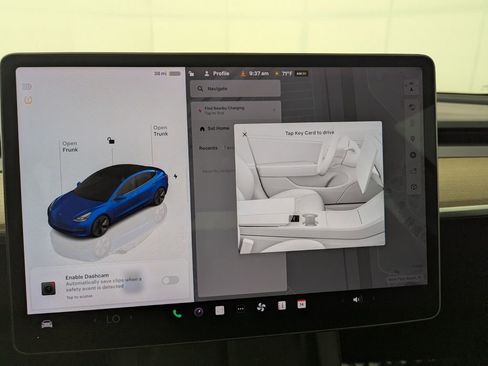 Used 2023 Tesla Model 3 Standard Range image 12