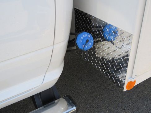 New 2023 RAM 4500 Tradesman w/ Chrome Appearance Group image 21