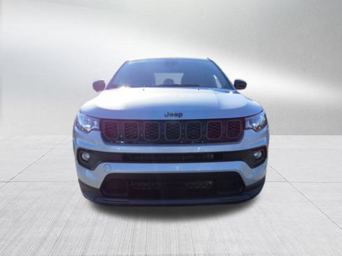 New 2026 Jeep Compass Latitude image 3