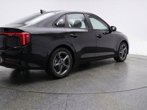 Used 2025 Kia K4 LXS FWD image 9