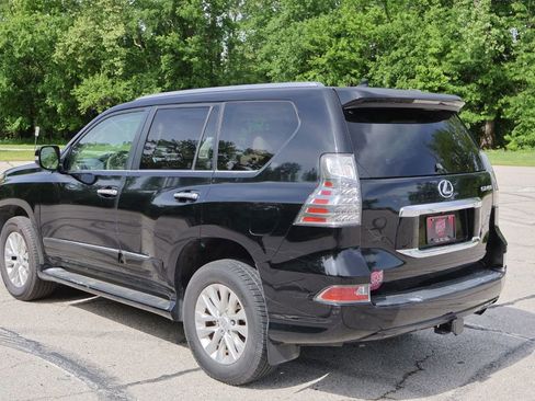 Used 2014 Lexus GX 460 w/ Premium Package AWD/4WD image 7