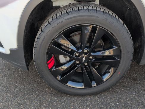 Used 2019 Chevrolet Trax LT w/ Redline Edition image 16