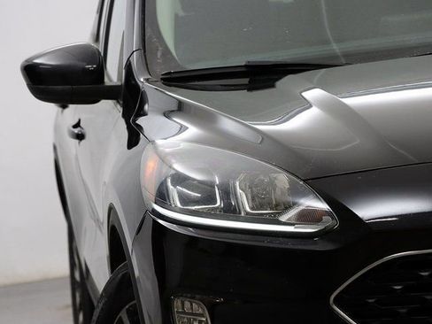 Used 2020 Ford Escape SEL image 4