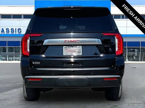 Used 2023 GMC Yukon XL Denali AWD/4WD image 4