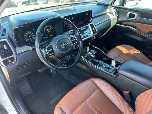 Used 2021 Kia Sorento SX Prestige AWD/4WD image 24