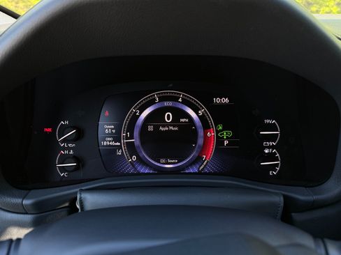 Used 2023 Lexus LX 600 4WD w/ Luxury Package image 41
