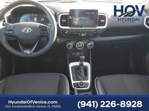 Certified 2023 Hyundai Venue Limited image 20