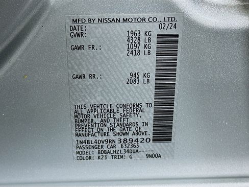 Used 2024 Nissan Altima 2.5 SV image 12