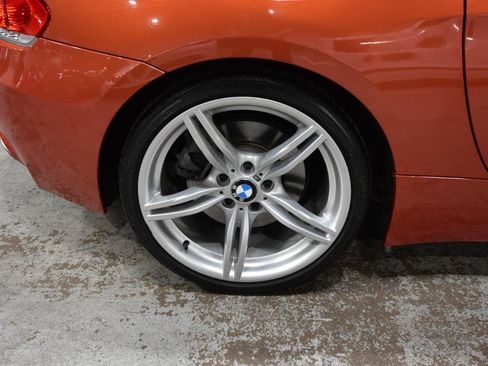 Used 2015 BMW Z4 sDrive35is RWD image 53