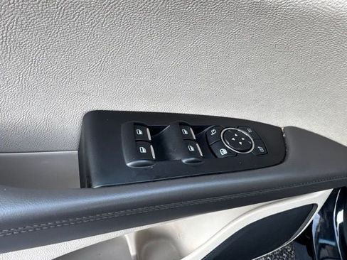Used 2020 Lincoln Nautilus Reserve AWD/4WD image 9