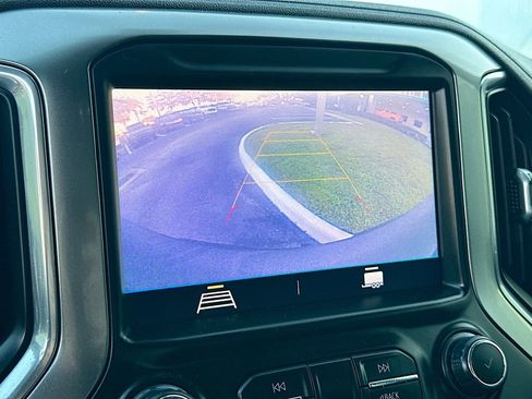 Used 2020 Chevrolet Silverado 1500 LT Trail Boss image 14