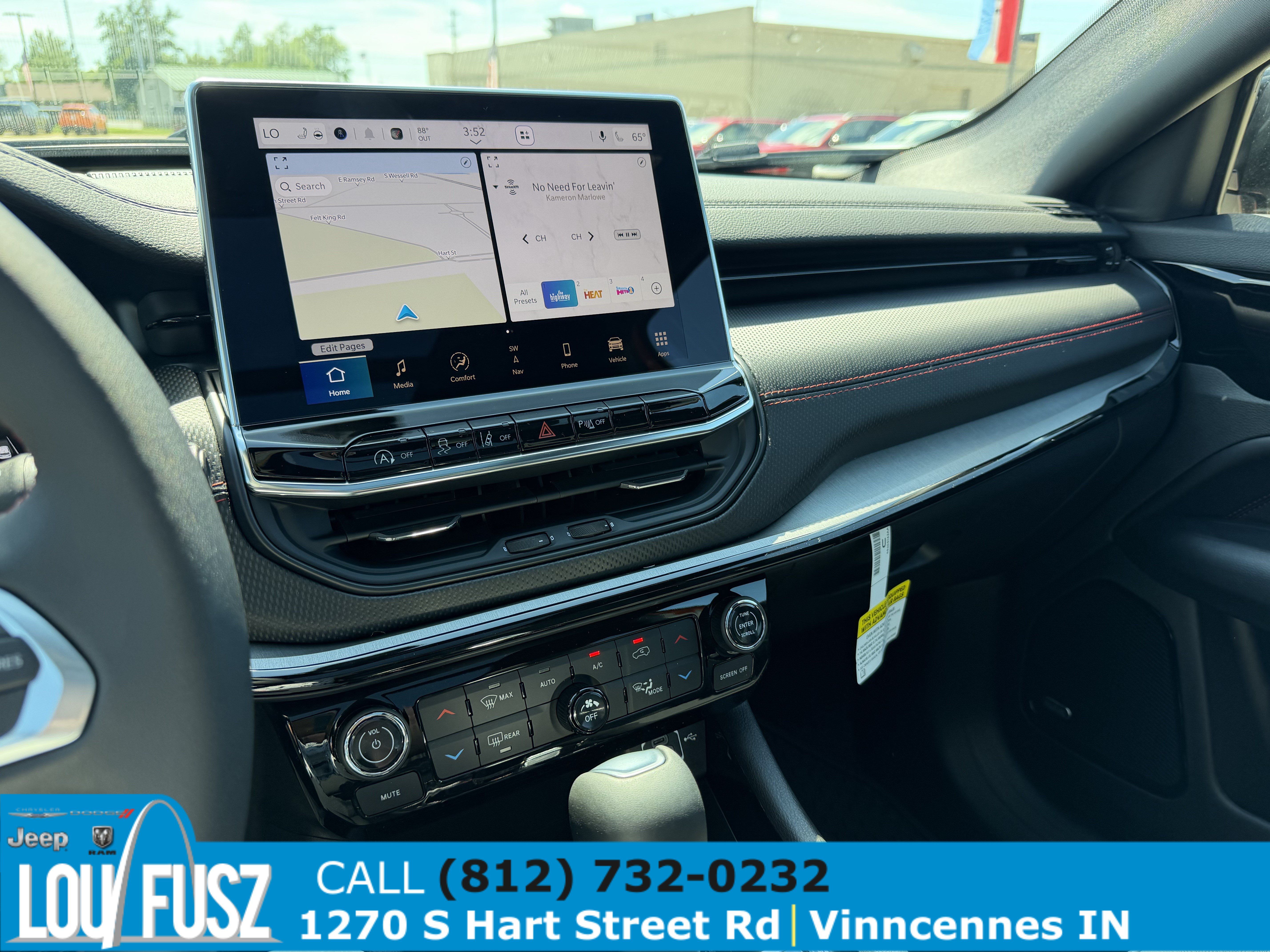 New 2026 Jeep Compass Trailhawk w/ Sun, Sound & Navigation Group AWD/4WD image 23