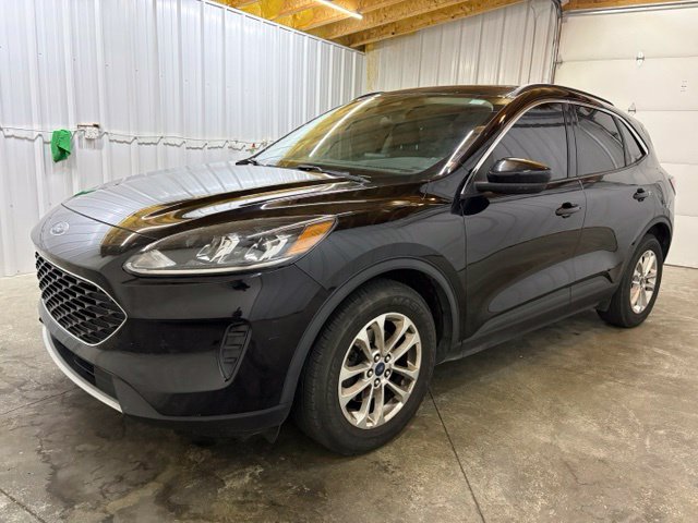 Used 2021 Ford Escape SE w/ Cold Weather Package FWD image 3