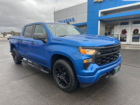 Used 2023 Chevrolet Silverado 1500 Custom w/ LPO, Dark Essentials Package image 2