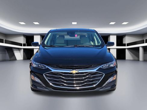 Used 2024 Chevrolet Malibu LT FWD image 9