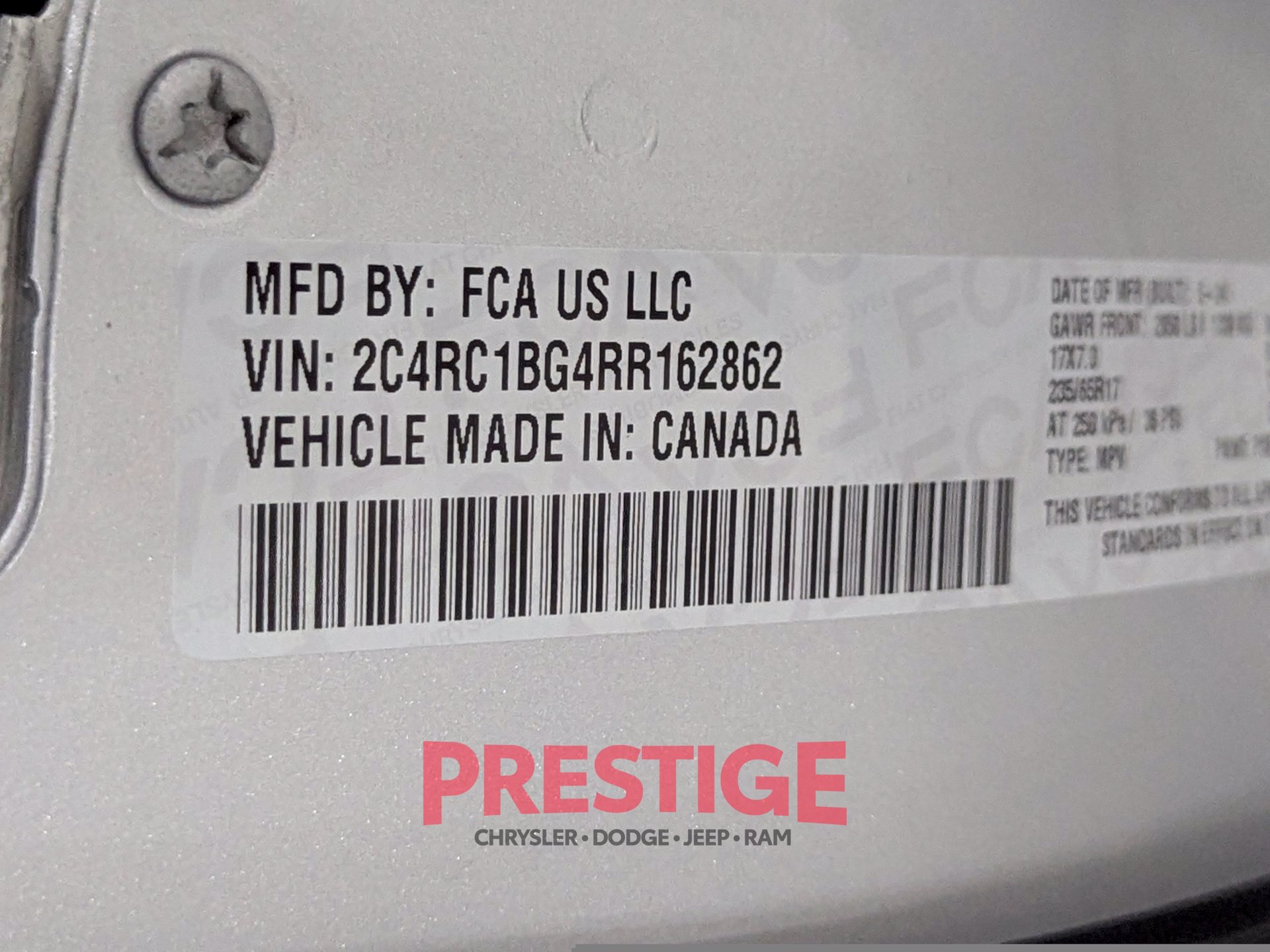 Used 2024 Chrysler Pacifica Touring-L FWD image 30