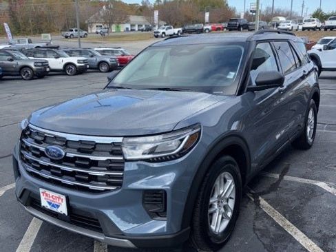 New 2026 Ford Explorer Active image 26