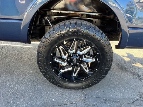 Used 2013 Ford F150 King Ranch w/ King Ranch Luxury Pkg image 46