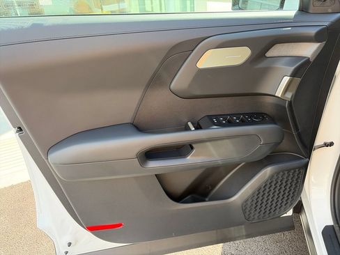 New 2027 Kia Telluride LX FWD image 16