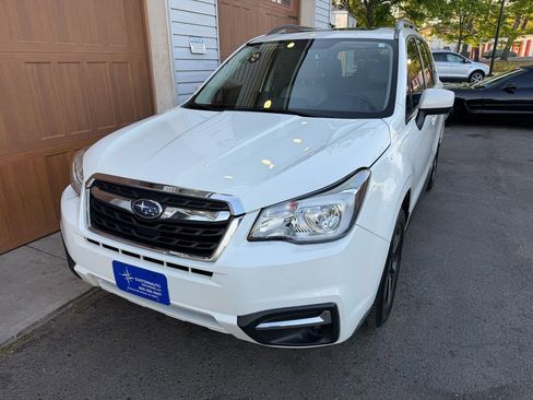 Used 2017 Subaru Forester 2.5i Premium w/ All-Weather Package AWD/4WD image 7