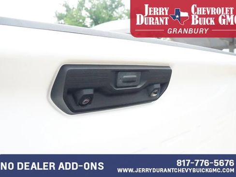 Used 2025 Chevrolet Silverado 2500 LT w/ Convenience Package AWD/4WD image 22