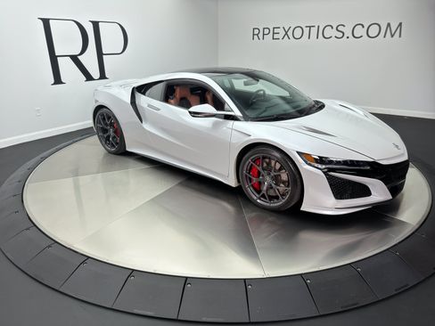 Used 2021 Acura NSX AWD/4WD image 11