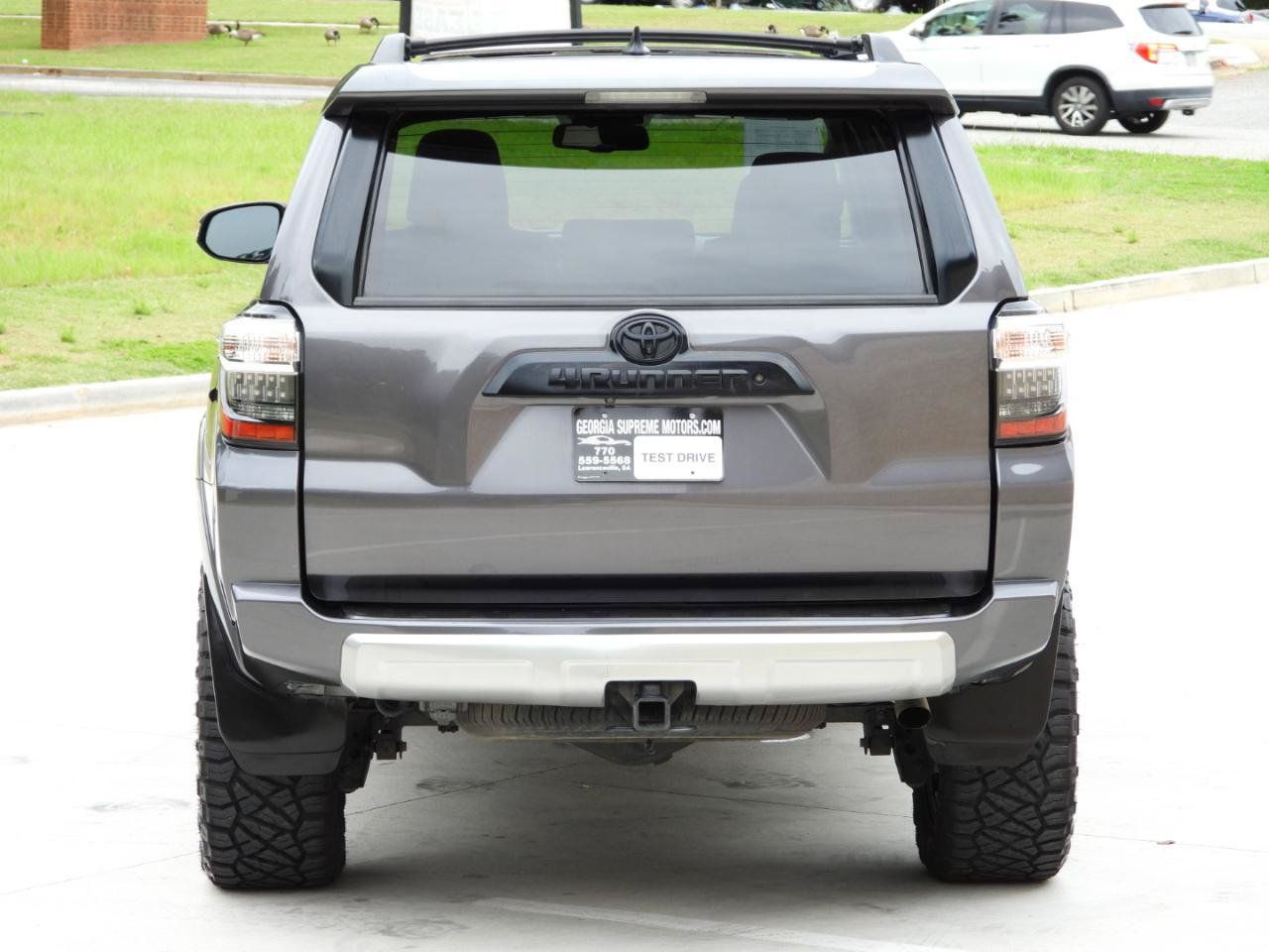 Used 2018 Toyota 4Runner TRD Off-Road Premium AWD/4WD image 47