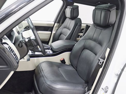 Used 2019 Land Rover Range Rover Long Wheelbase Supercharged image 29