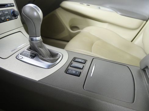 Used 2007 INFINITI G35 Journey w/ Premium Pkg image 18