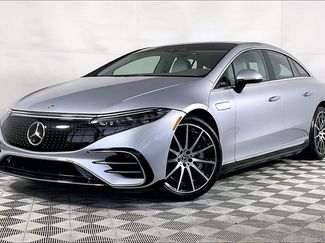 Used 2022 Mercedes-Benz EQS 580 4MATIC Sedan video 1
