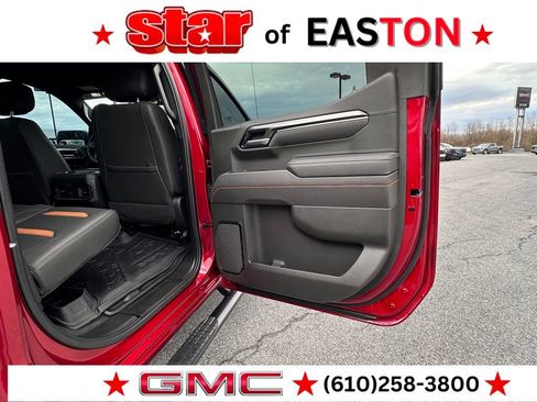 Used 2025 GMC Sierra 1500 AT4 w/ AT4 Premium Package AWD/4WD image 16