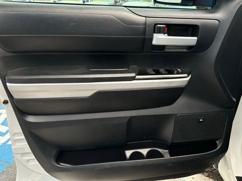 Used 2015 Toyota Tundra Limited AWD/4WD image 11