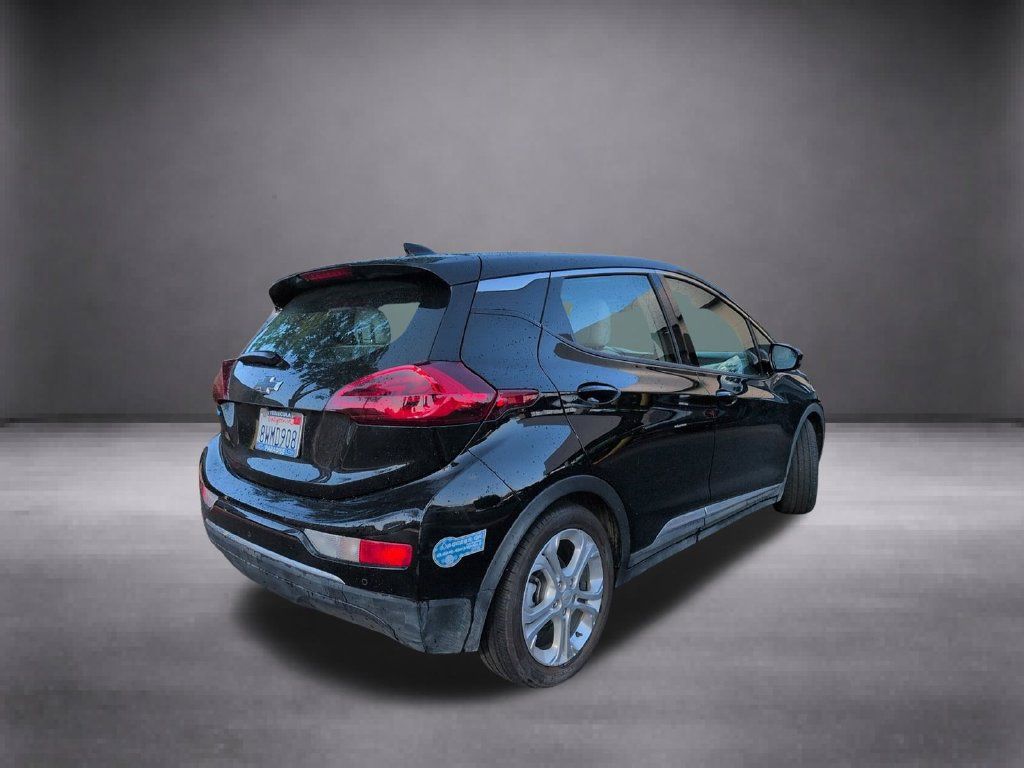 Used 2021 Chevrolet Bolt LT FWD image 9