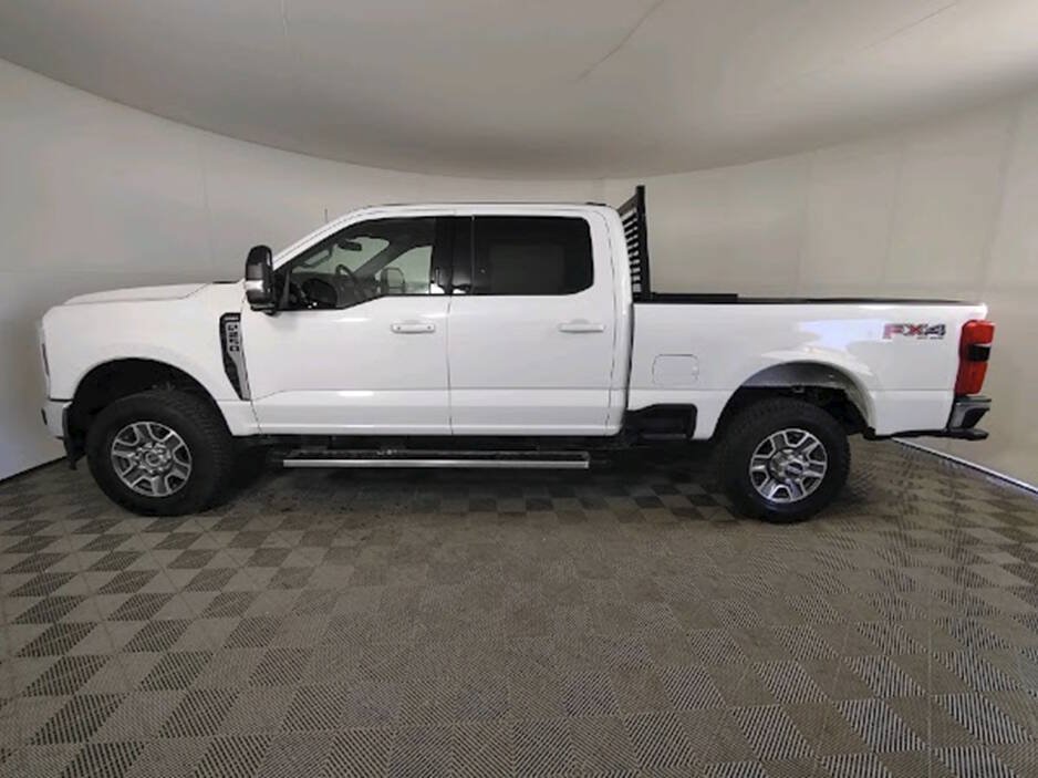 Used 2024 Ford F250 Lariat w/ FX4 Off-Road Package AWD/4WD image 6