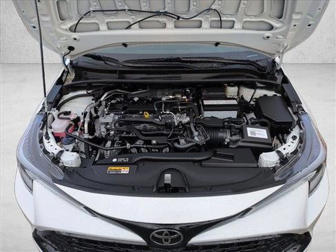 Used 2025 Toyota Corolla SE w/ SE Package FWD image 22