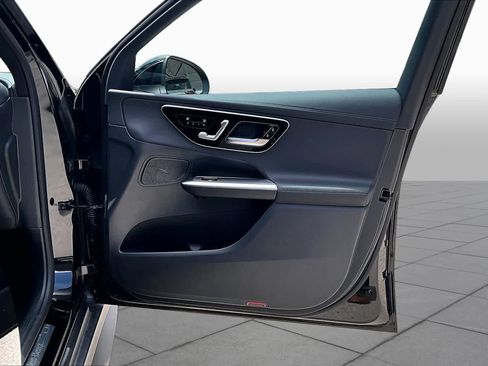 Certified 2026 Mercedes-Benz GLC 300 image 23