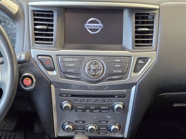 Used 2017 Nissan Pathfinder SL FWD image 13