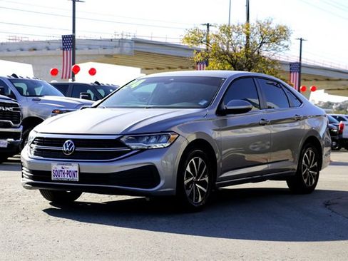 Used 2024 Volkswagen Jetta S image 7