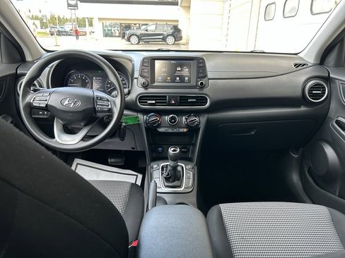 Used 2019 Hyundai Kona SE image 14
