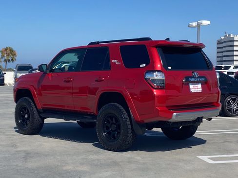 Certified 2023 Toyota 4Runner TRD Off-Road Premium w/ Off Road Premium Plus Package AWD/4WD image 4