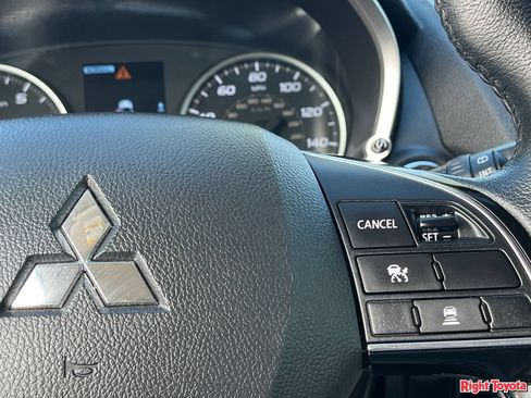 Used 2025 Mitsubishi Eclipse Cross SE AWD/4WD image 23