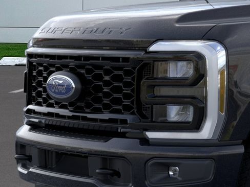 New 2026 Ford F250 XL AWD/4WD image 17